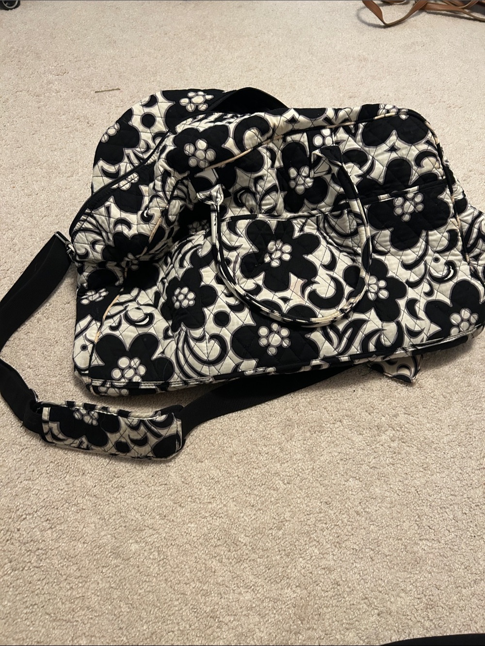 Black & White Floral Quilted Women’s Shoulder Bag